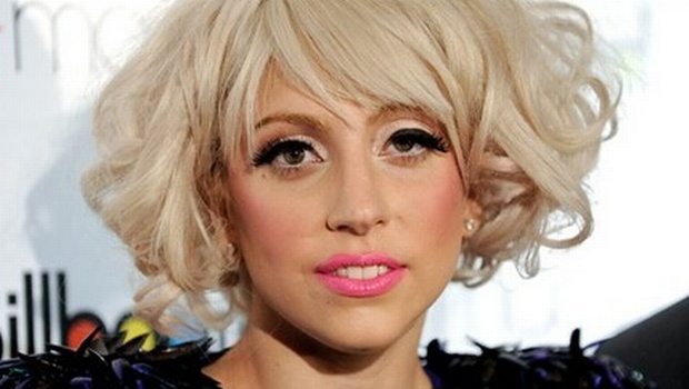 Lady Gaga Expresses Herself With Songs