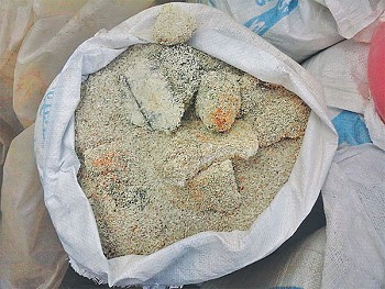 WFP takes back rotten rice in Gorkha