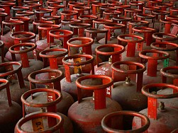 NOC slashes LPG price by Rs 35/cylinder - The Kathmandu Post
