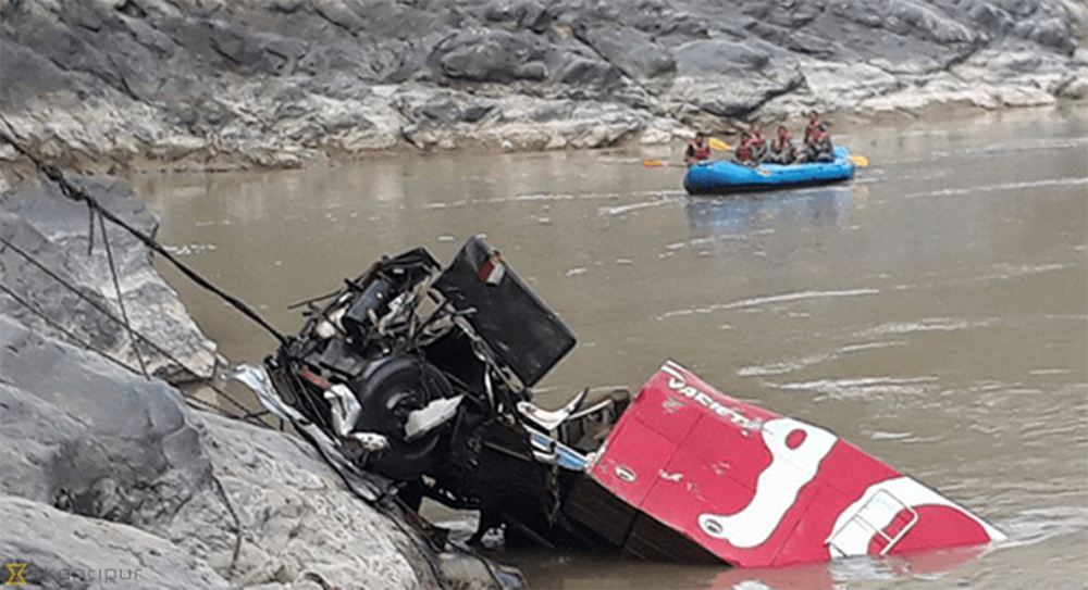 Fisling bus accident: 3 more bodies found, death toll reaches 10