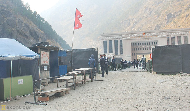Rasuwa border closed for 6 days