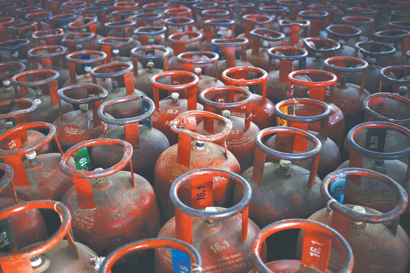 Western districts face shortage of cooking gas