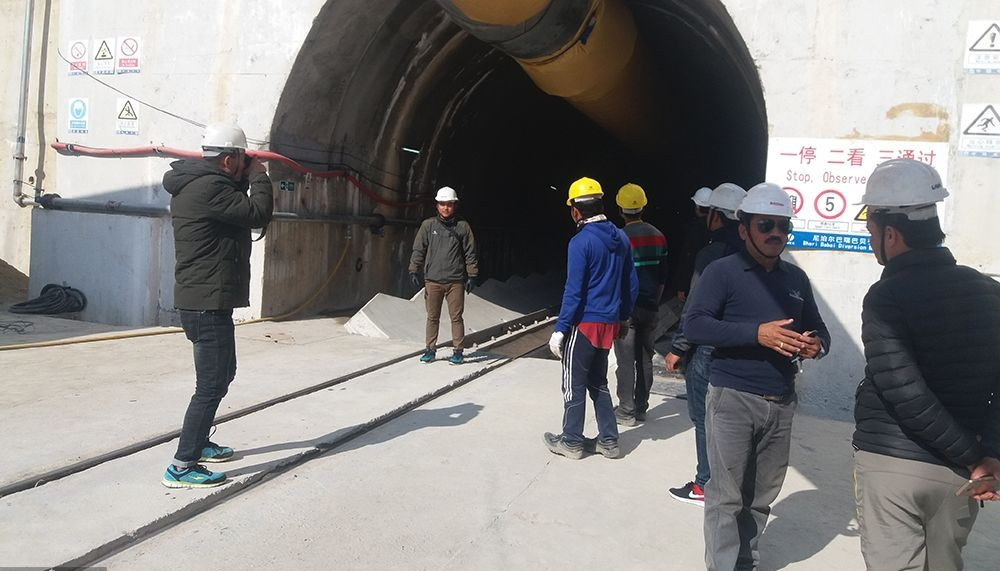 Locals, workers padlock Bheri-Babai Diversion Multipurpose Project office