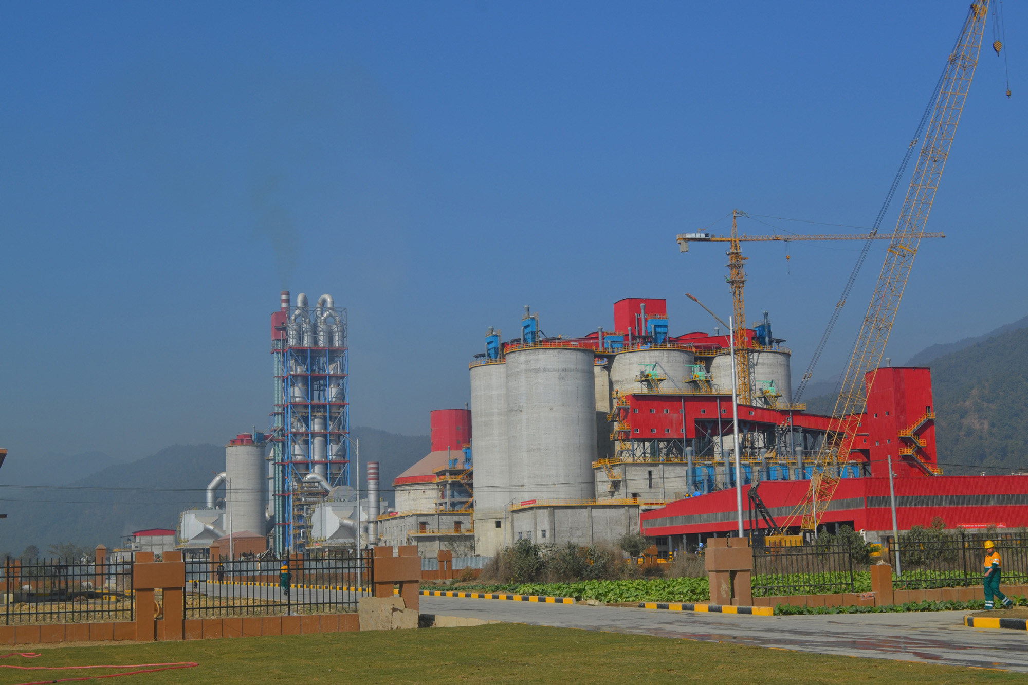 Cement factories are violating standard manufacturing practices: Bureau
