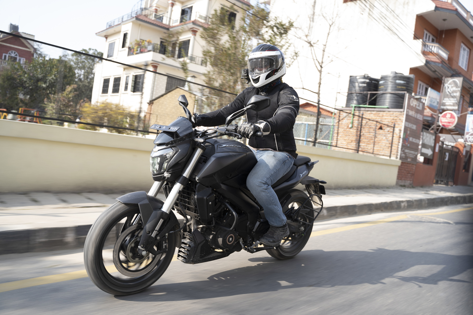 best helmet for bajaj dominar