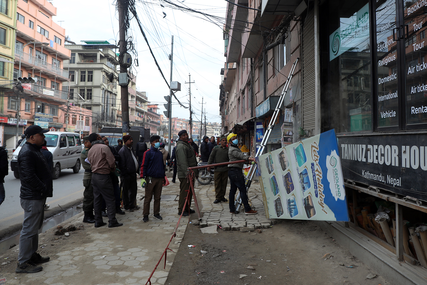 Kathmandu Metropolitan City intensifies campaign to remove hoarding