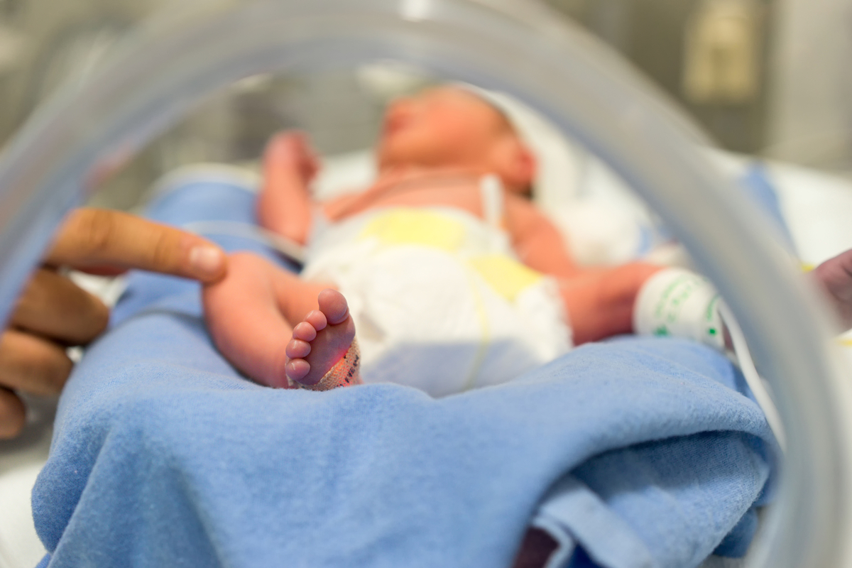 Supporting the survival of premature babies