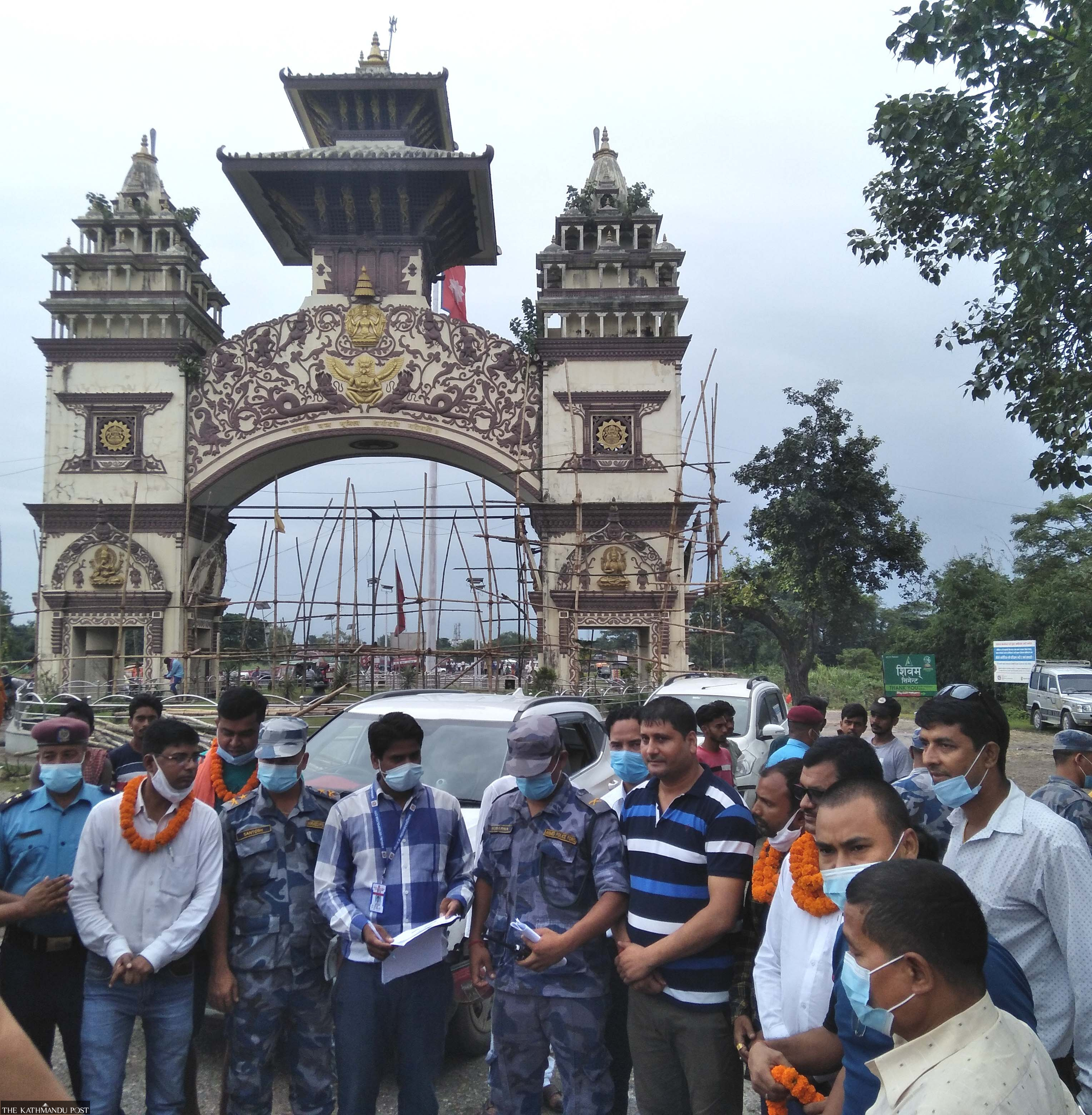 Nepal reopens border to overland visitors from India thumbnail