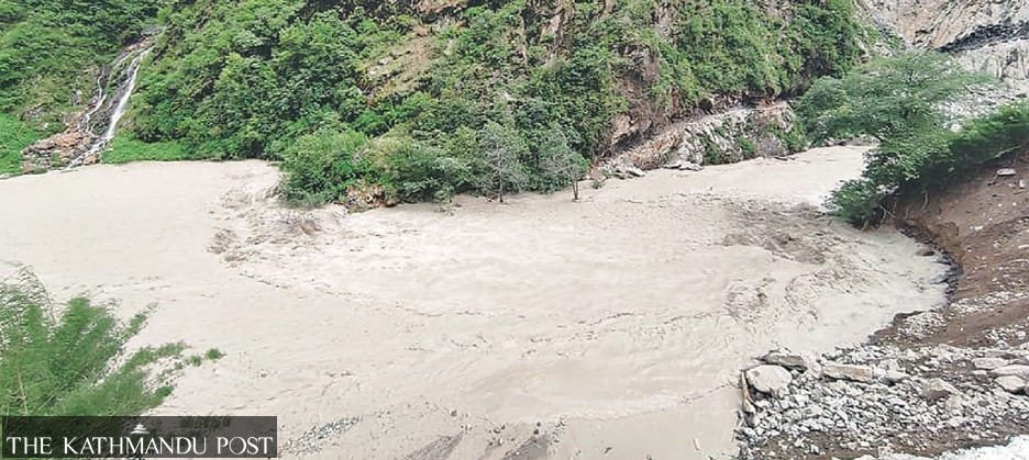 Chhangru, Tinkar cut off from district headquarters