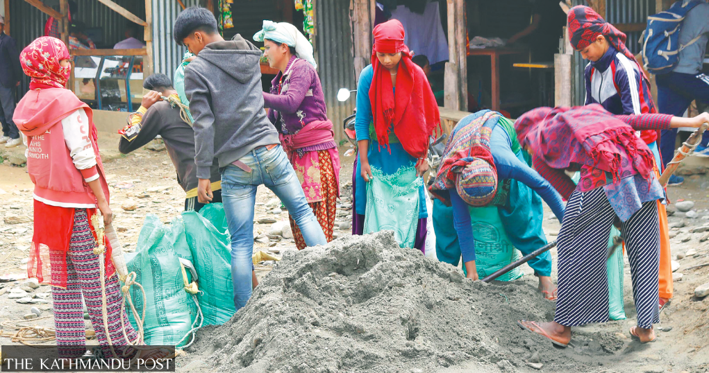 Women workers in Salyan get paid less than men