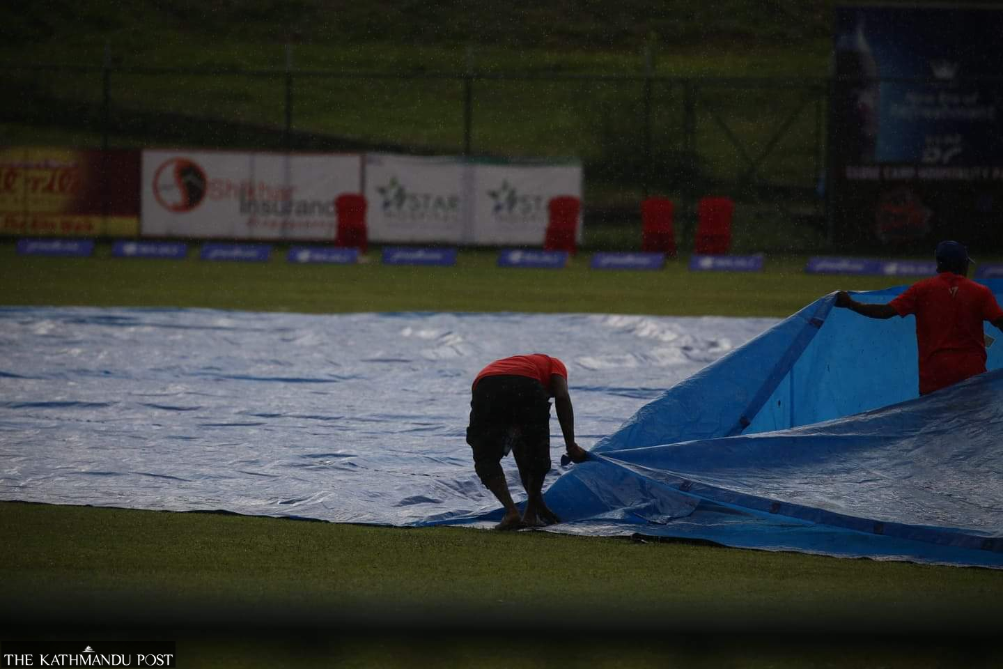 epl-matches-abandoned-due-to-wet-outfield