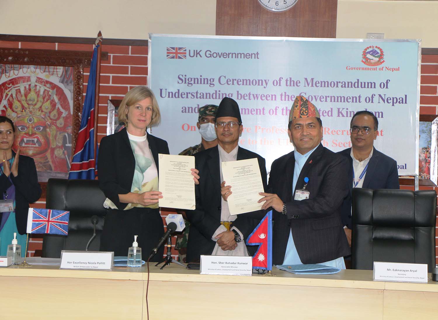 Nepal And UK Sign Deal To Recruit Nepali Nurses In The UK Healthcare Sector