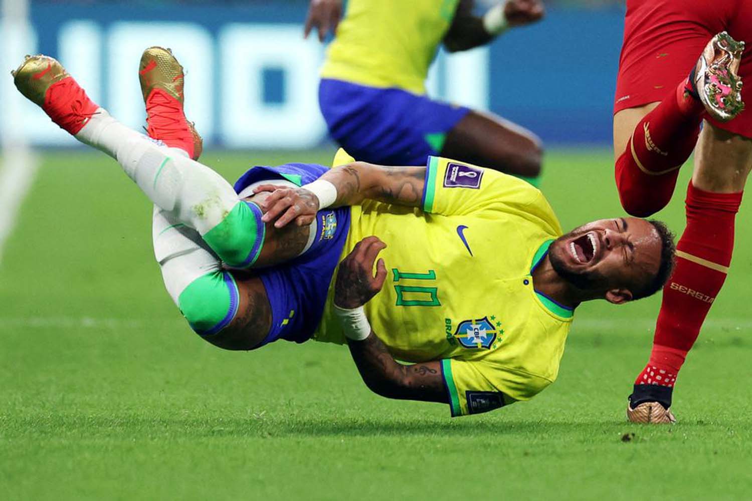 Neymar and Danilo to miss rest of group stage with ankle injuries