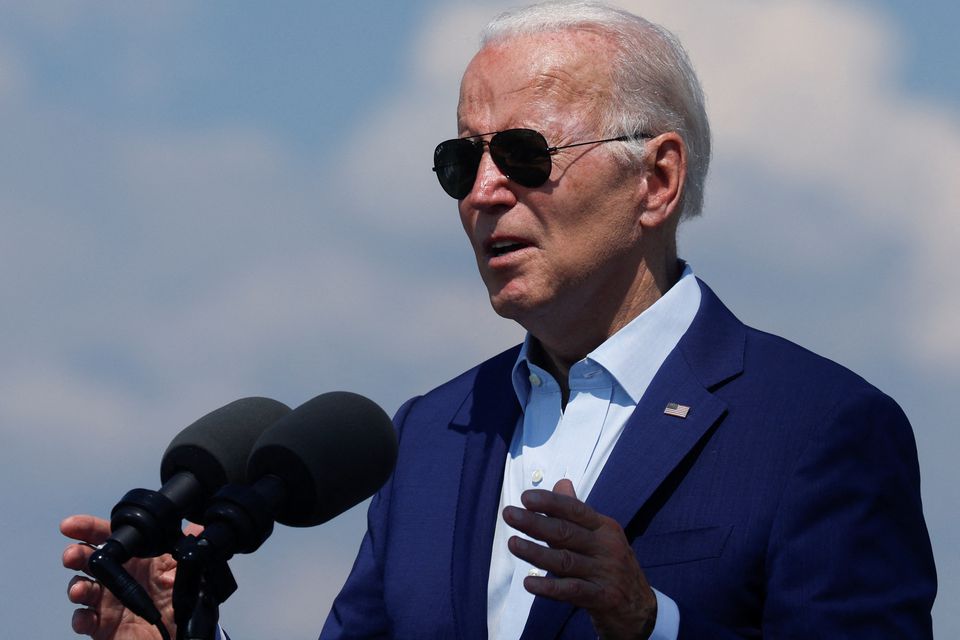 Biden tests positive for Covid, has mild symptoms, taking Paxlovid ...