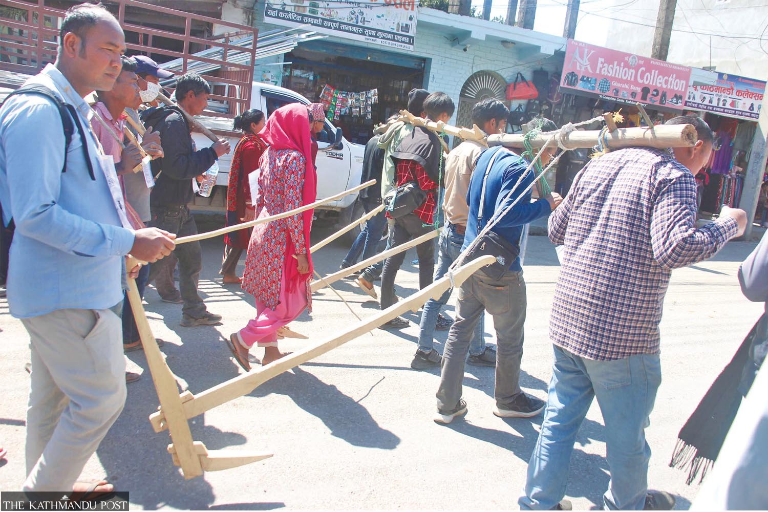 Swargadwari Trust's tenant farmers stage protest demanding land ownership - Vimarsana News