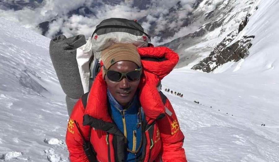 Kami Rita summits Everest 29th time, eyes yet another climb this season