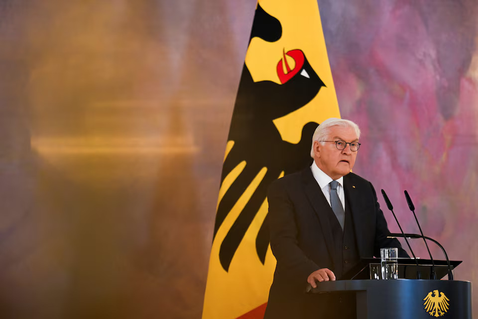 German president dissolves parliament to pave way for February 23 snap