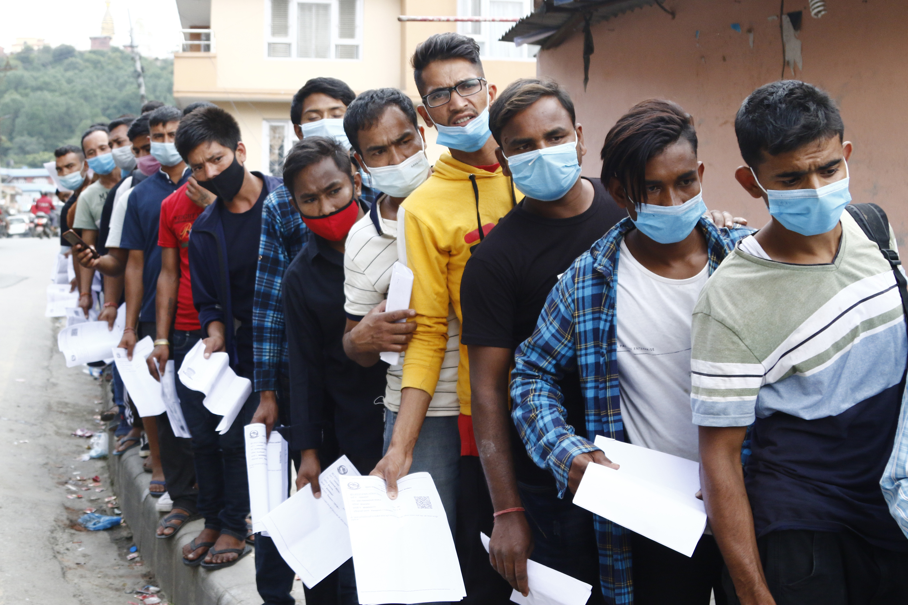 Nepal’s monthly remittances top Rs200 billion for first time