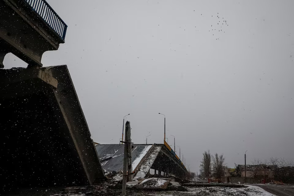 Russia attacks strategic city of Pokrovsk aiming to cut off supply lines, Kyiv military says