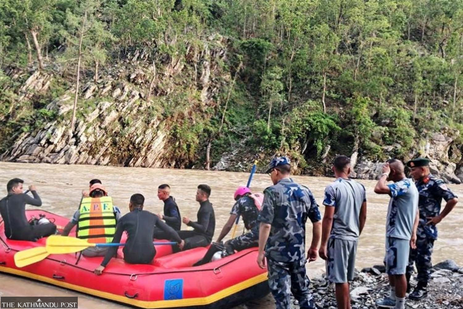 Search continues for vehicle missing in Karnali river