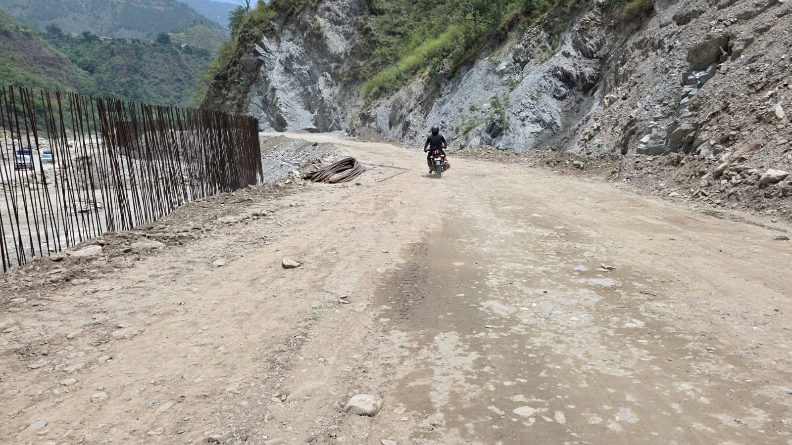 BP Highway reconstruction continues as flood damage repairs drag on