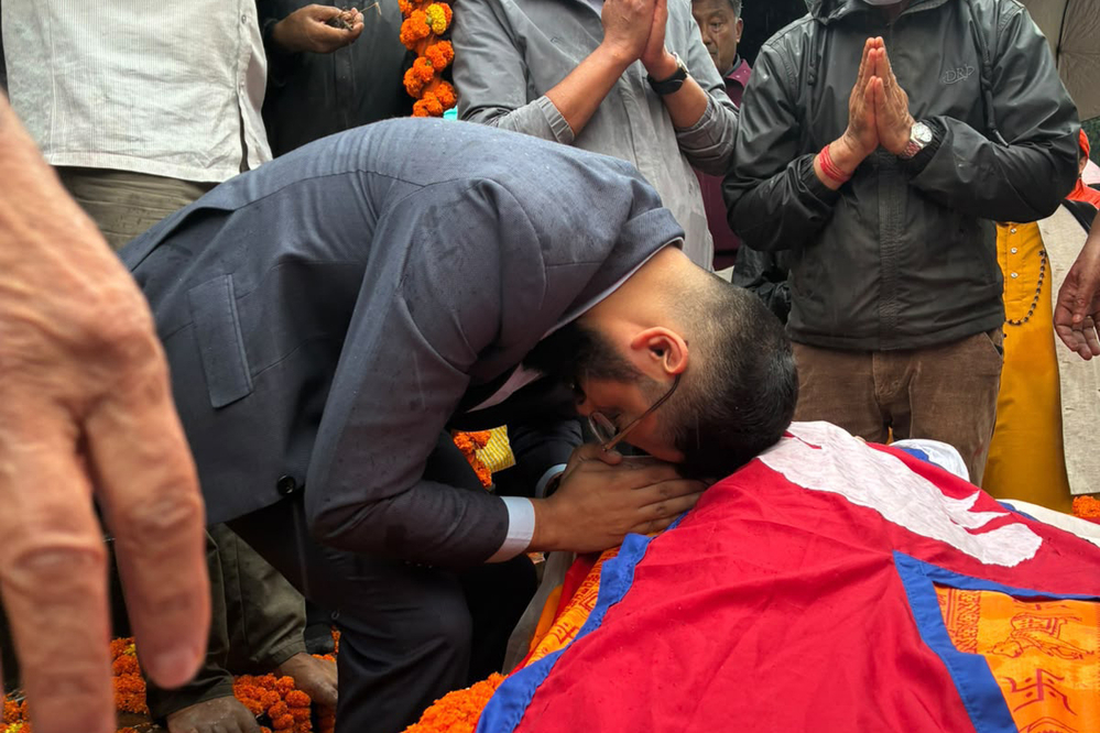 Educationist Suresh Raj Sharma cremated with state honours