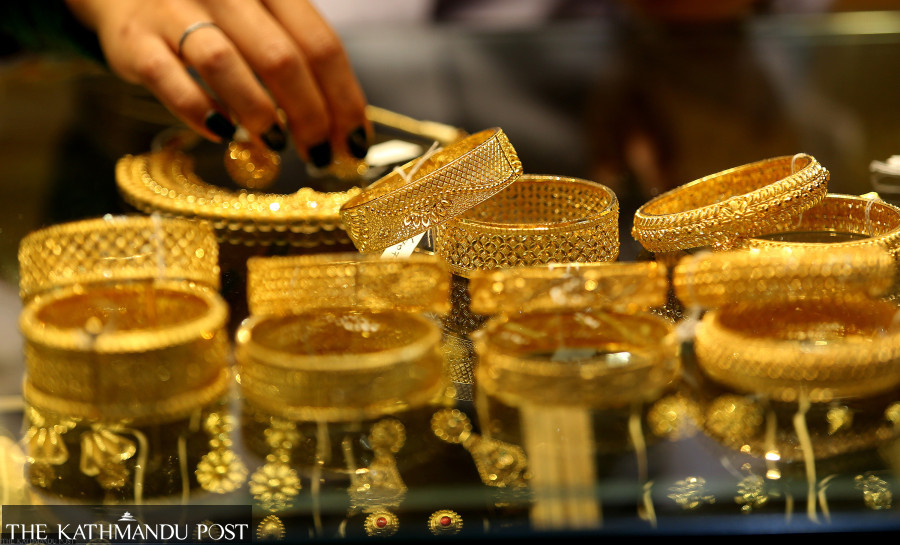 Gold price jumps sharply in Nepali market