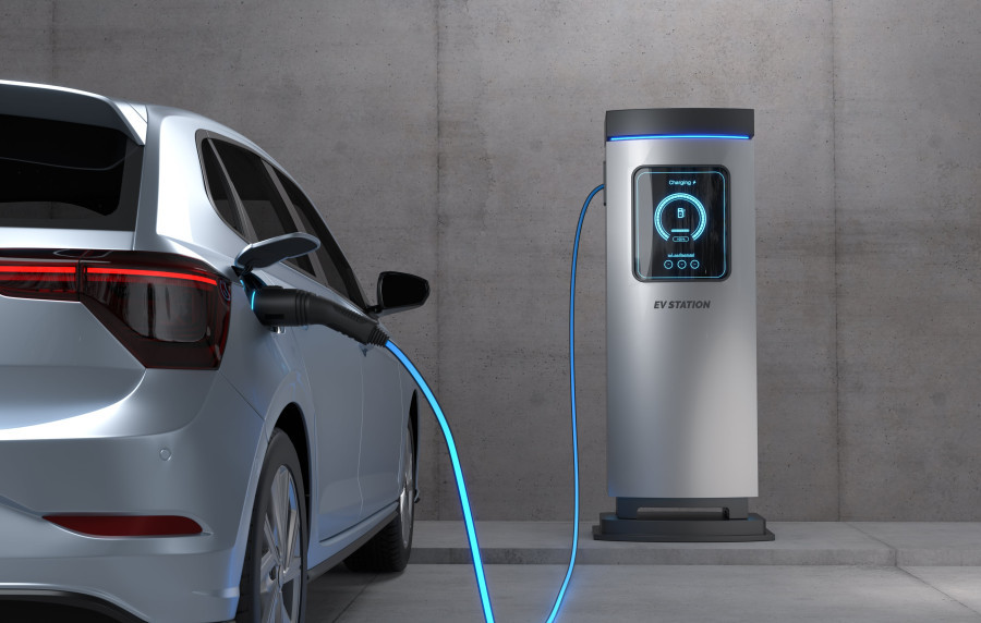 Soaring fuel prices drive motorists to adopt EVs