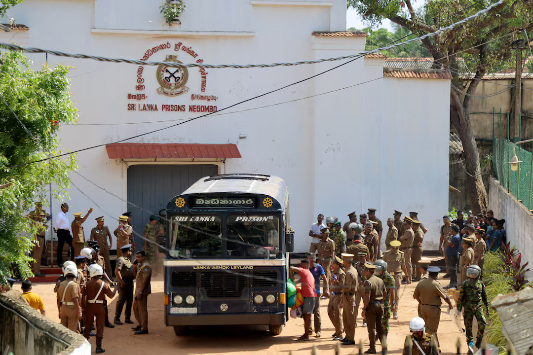 Clashes escalate at Sri Lanka prison to leave 25 dead, many more injured