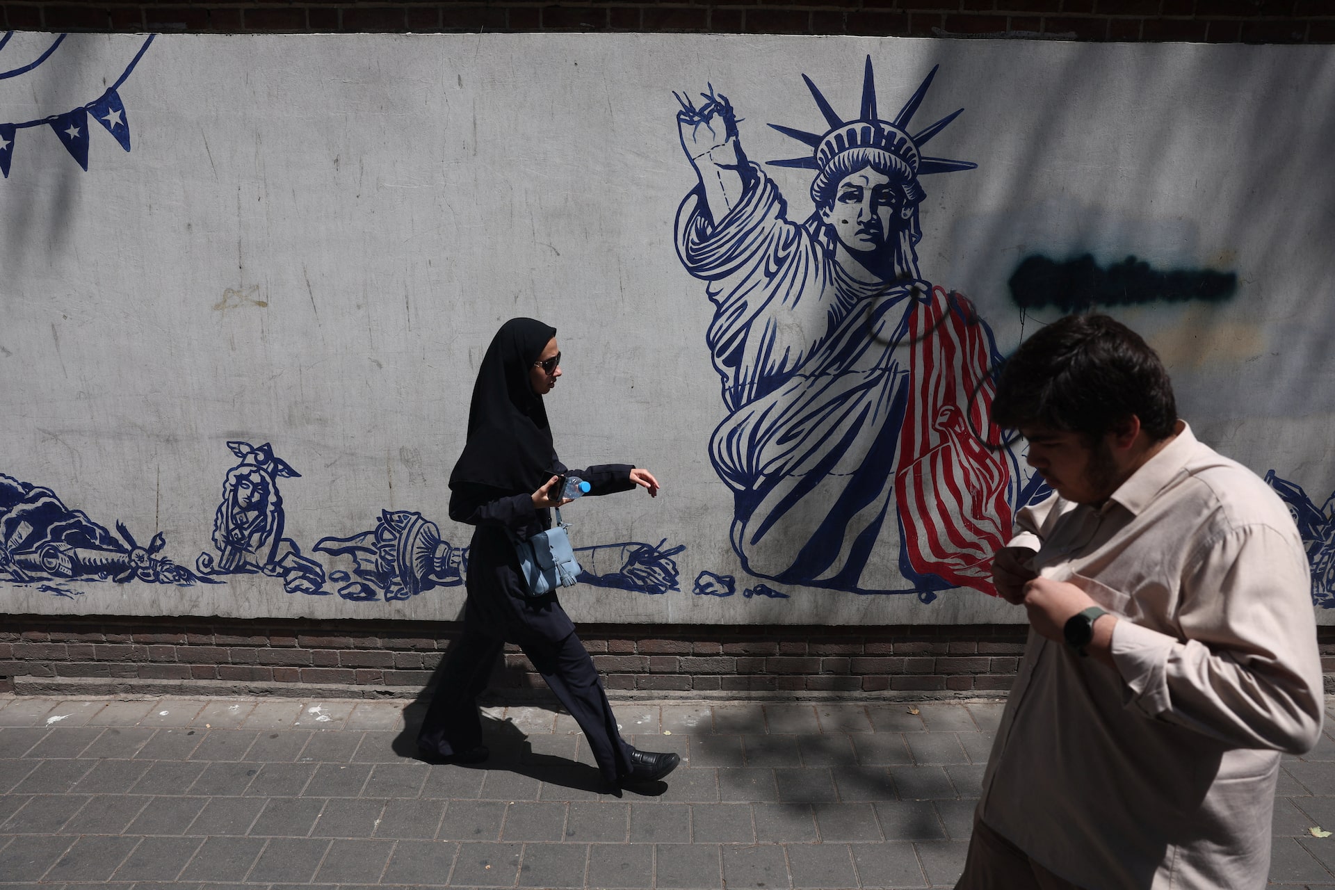 Trump threatens new Iran escalation and risks repeating old mistakes