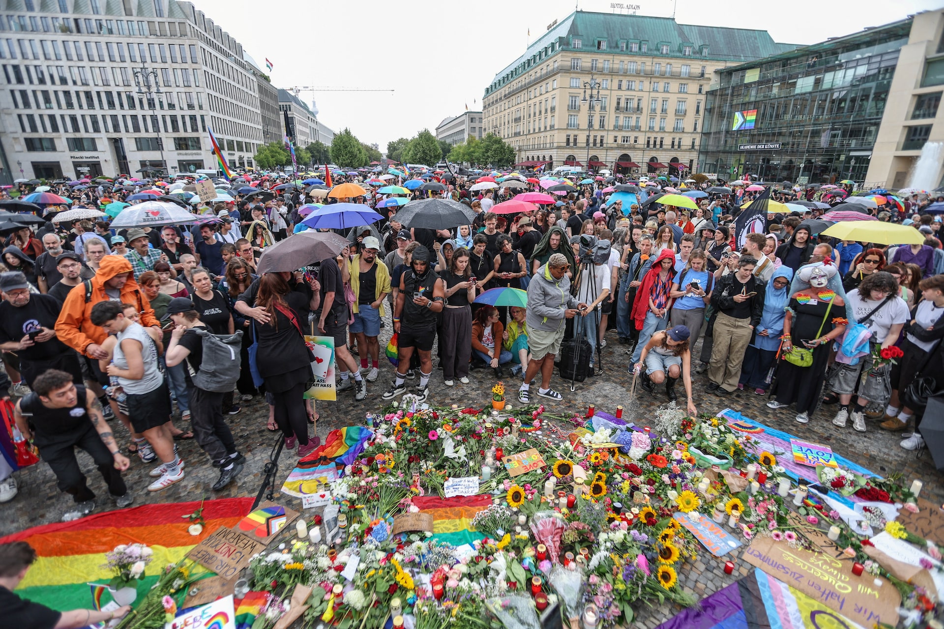 Suspect in Berlin Pride attack shot dead by police