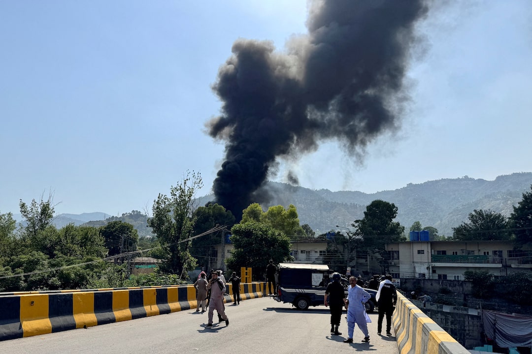 Military helicopter crash in Pakistani Kashmir kills 22