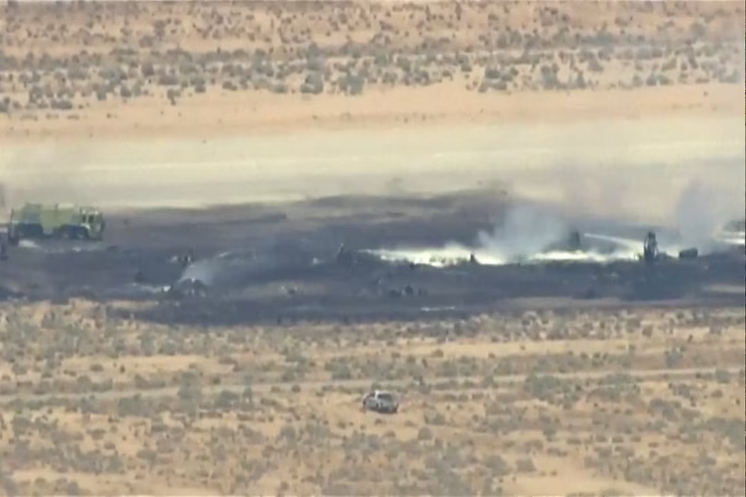US Air Force B-52 bomber crashes in flames in California, killing all 8 crew aboard